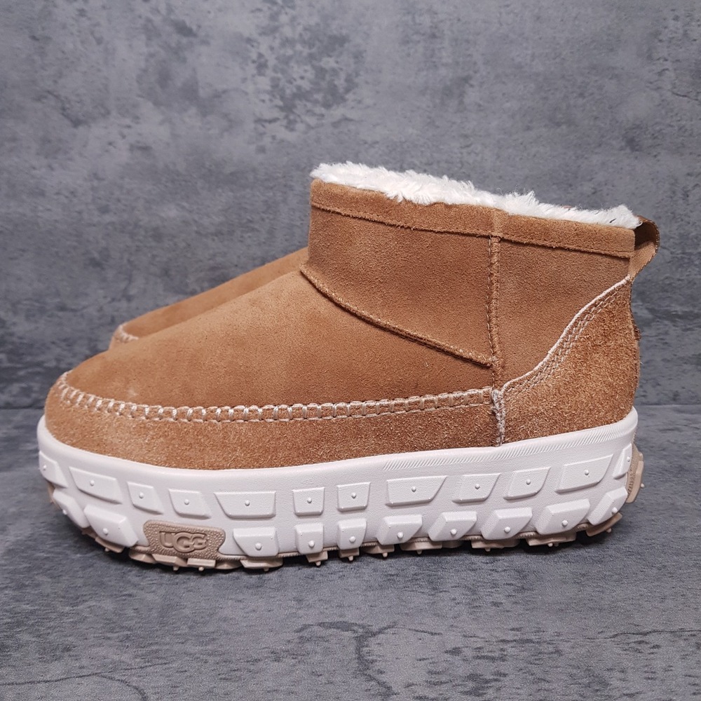 UGG Venture Daze Ultra Mini Chestnut Boots Mens 4 Womens 5 Adventure‎